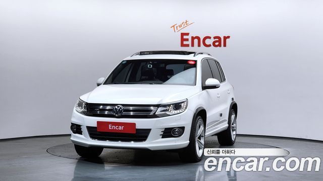 Volkswagen Tiguan 2.0 TDI R-Line 5N — пробег 93 411 км — фото 3 из 5