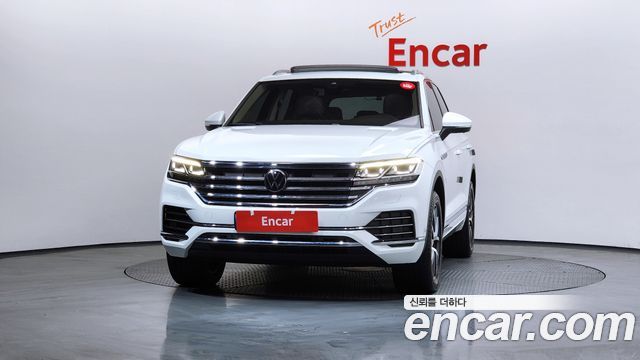 Volkswagen Touareg 3.0 TDI Prestige — пробег 40 359 км — фото 3 из 5
