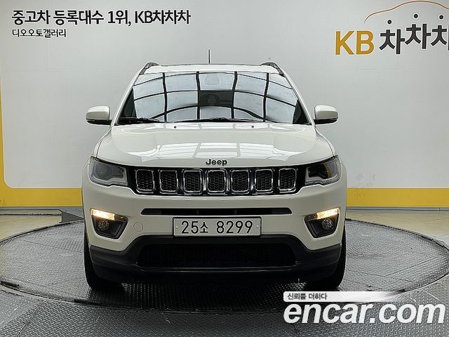 Jeep Compass 2.4 Longitude AWD — пробег 58 400 км — фото 3 из 5