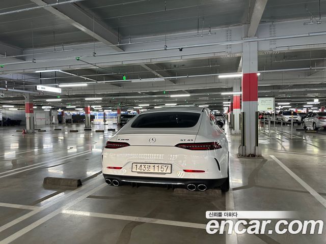 Mercedes-Benz AMG GT 4Door 43 4MATIC+ — пробег 101 000 км — фото 4 из 5