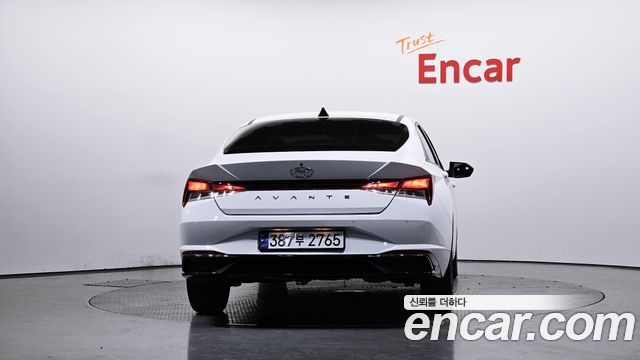 Hyundai AVANTE из Кореи Encar