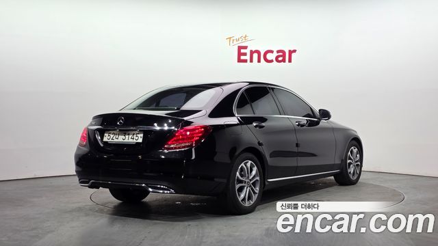 Mercedes-Benz C-Class из Кореи Encar