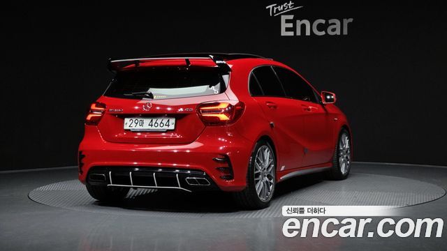 Mercedes-Benz A-Class A45 AMG 4MATIC — пробег 99 833 км — фото 2 из 5