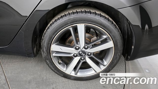 Kia K3 из Кореи Encar