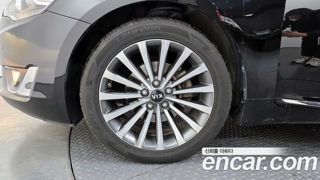 Kia K7 из Кореи Encar