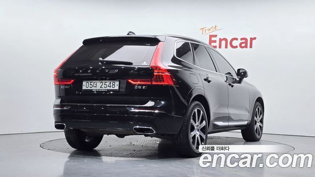 Volvo XC60 D5 Inscription — пробег 98 255 км — фото 2 из 5