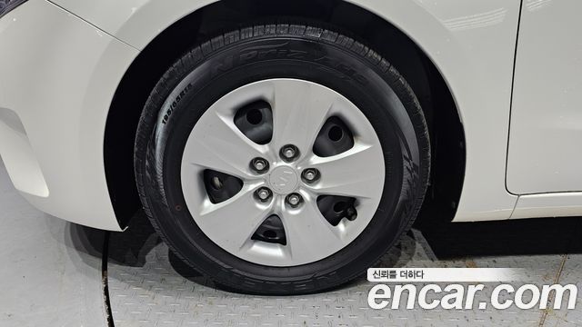 Kia K3 Deluxe — пробег 8 575 км — фото 5 из 5
