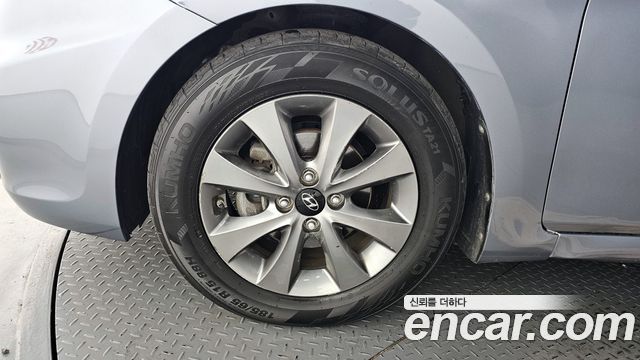 Hyundai Accent из Кореи Encar