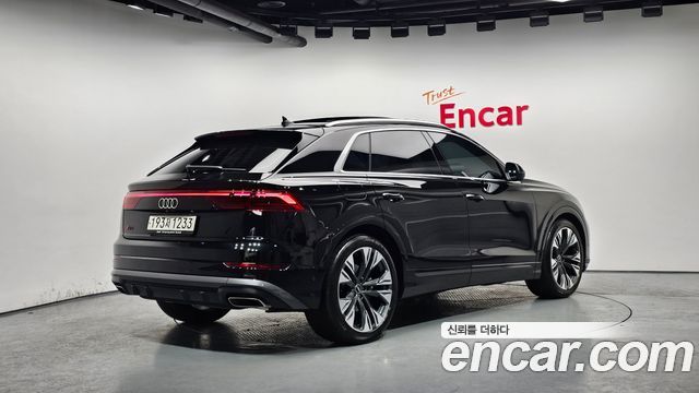 Audi Q8 из Кореи Encar