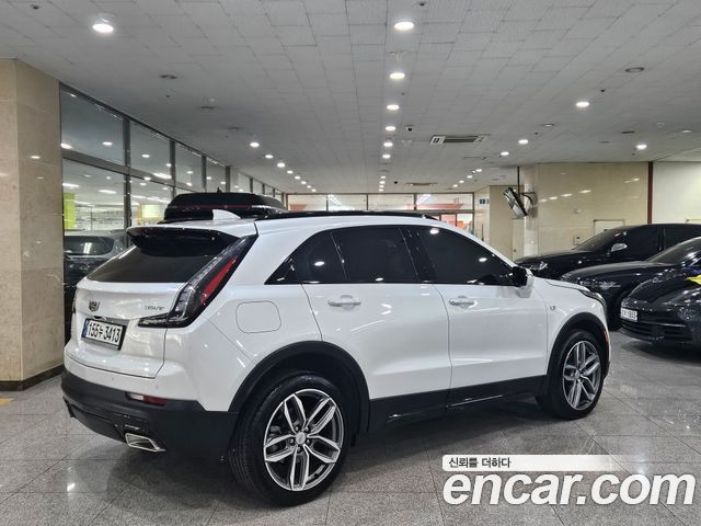 Cadillac XT4 из Кореи Encar