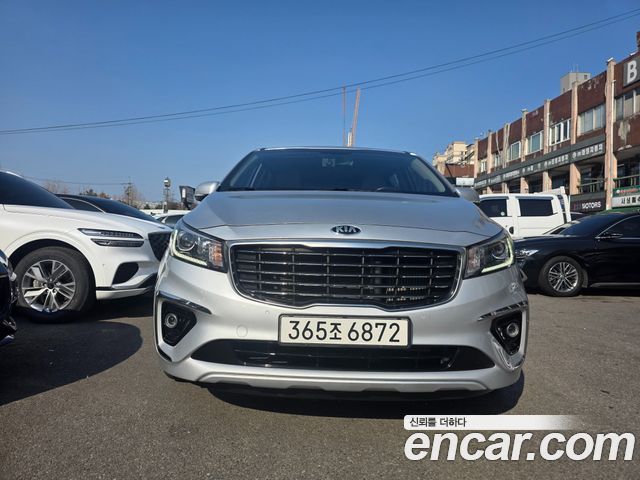 Kia Carnival из Кореи Encar