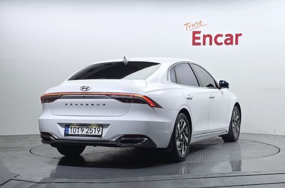 Hyundai Grandeur Exclusive — пробег 37 057 км — фото 2 из 5