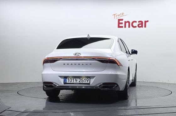 Hyundai Grandeur Exclusive — пробег 37 057 км — фото 4 из 5