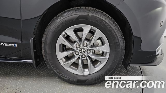 Toyota Sienna из Кореи Encar