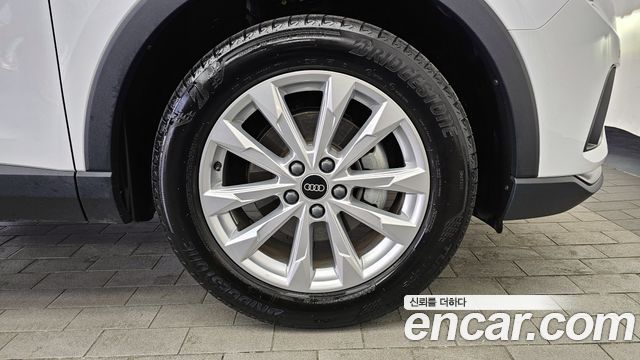 Audi Q3 из Кореи Encar