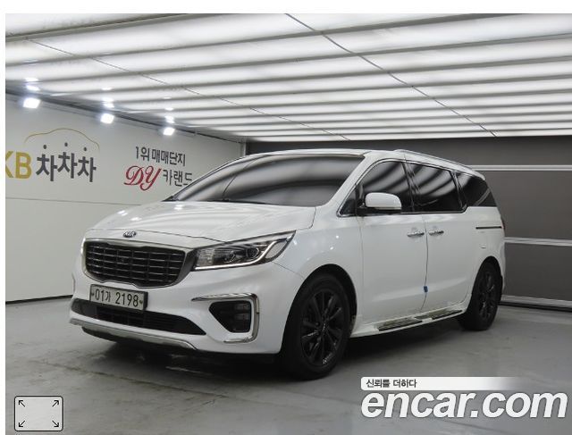 Kia Carnival из Кореи Encar
