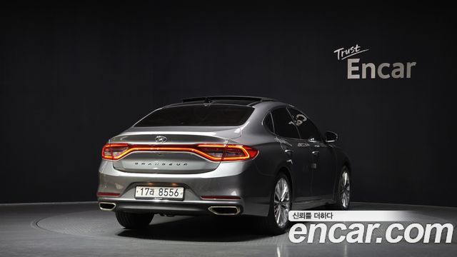 Hyundai Grandeur из Кореи Encar