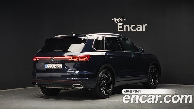 Volkswagen Touareg 3.0 TDI Prestige — пробег 29 501 км — фото 2 из 5