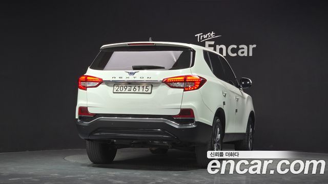 Ssangyong Rexton из Кореи Encar