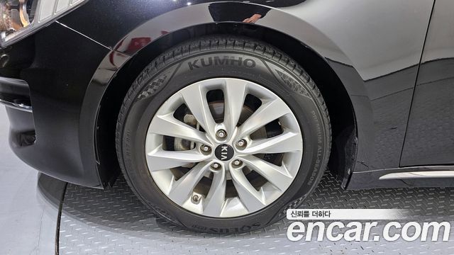 Kia K5 из Кореи Encar
