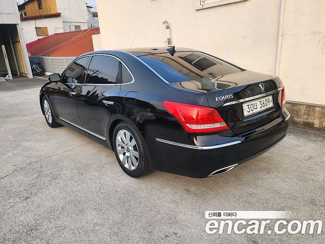Hyundai Equus из Кореи Encar