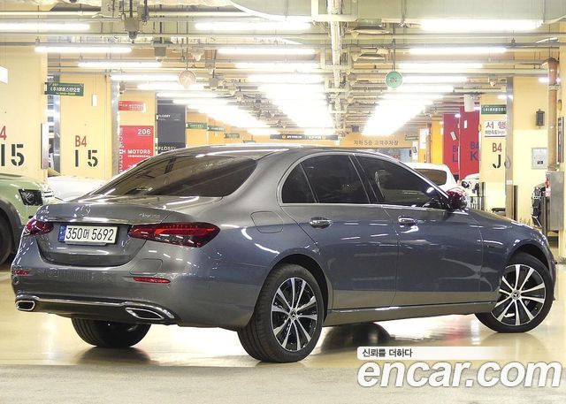 Mercedes-Benz E-Class из Кореи Encar