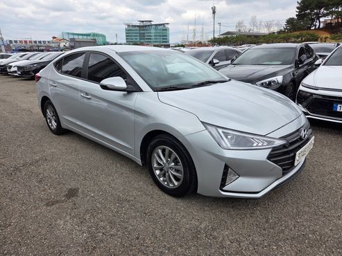 Hyundai AVANTE 1.6 Smart — пробег 111 371 км — фото 3 из 5