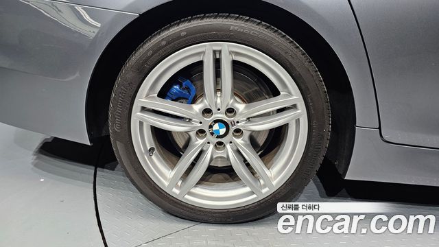 BMW 5-Series 550i xDrive — пробег 116 558 км — фото 5 из 5