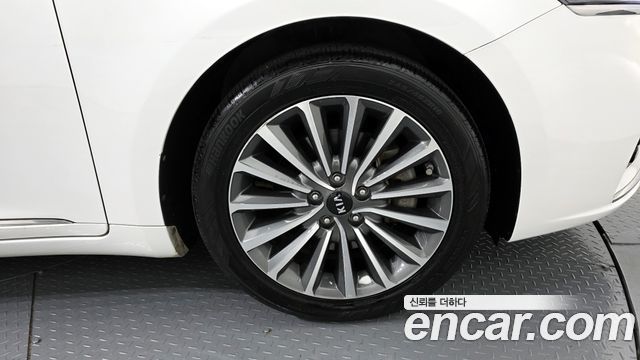 Kia K7 из Кореи Encar