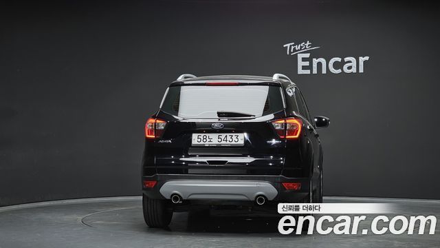Ford Kuga из Кореи Encar