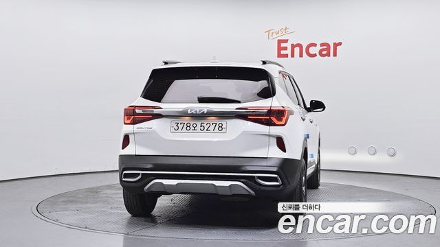 Kia Seltos из Кореи Encar