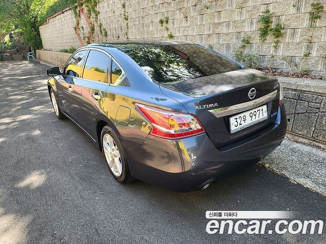 Nissan Altima из Кореи Encar