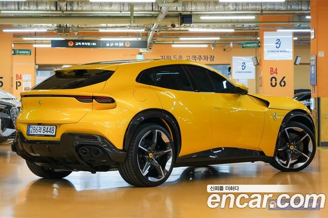 Ferrari Purosangue из Кореи Encar