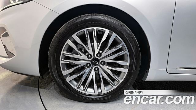 Kia K7 из Кореи Encar