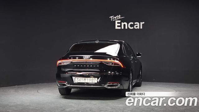 Hyundai Grandeur из Кореи Encar