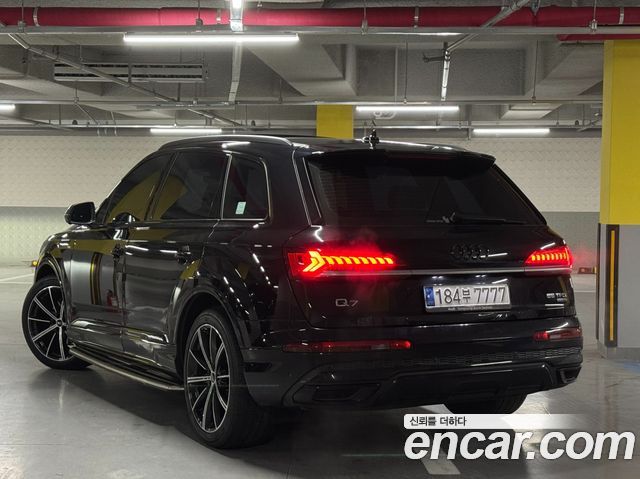 Audi Q7 из Кореи Encar