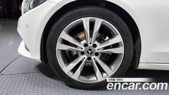 Mercedes-Benz C-Class из Кореи Encar
