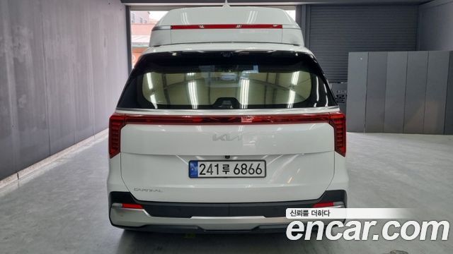 Kia Carnival Gasoline 9-Seater Hi Limousine Signature — пробег 59 000 км — фото 4 из 5