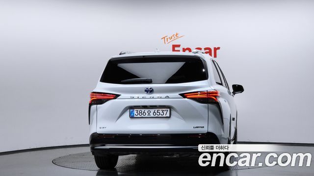 Toyota Sienna из Кореи Encar