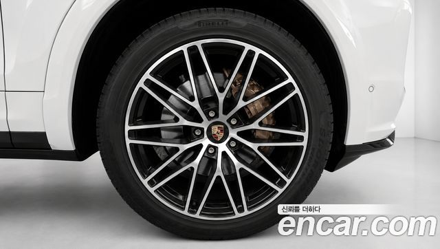 Porsche Cayenne 4.8 S 958 — пробег 79 700 км — фото 5 из 5