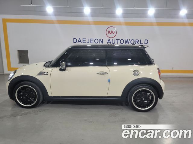 Mini Cooper из Кореи Encar