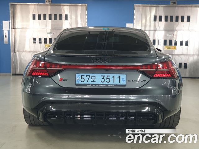 Audi RS e-tron GT из Кореи Encar