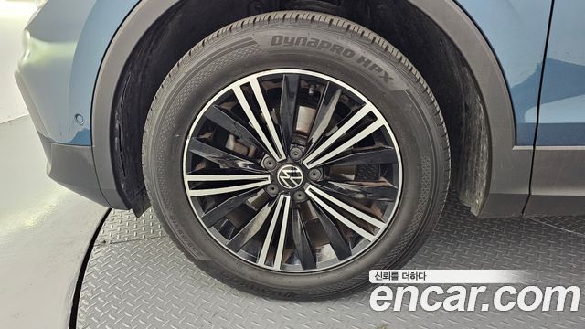 Volkswagen Tiguan из Кореи Encar