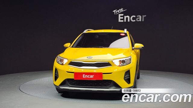 Kia Stonic 1.4 Deluxe — пробег 54 202 км — фото 3 из 5
