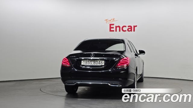 Mercedes-Benz C-Class из Кореи Encar