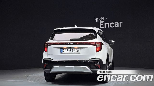Kia Seltos из Кореи Encar
