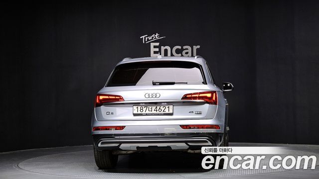 Audi Q5 45 TFSI Quattro — пробег 8 736 км — фото 4 из 5