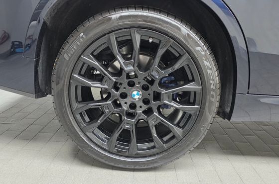 BMW X5 xDrive 40i M Sport — пробег 7 047 км — фото 5 из 5