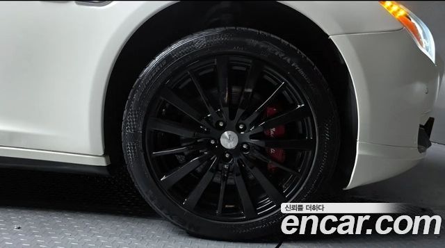 Maserati Quattroporte из Кореи Encar
