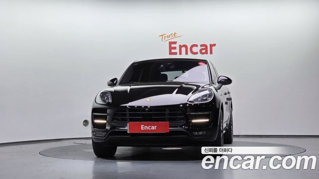 Porsche Macan из Кореи Encar